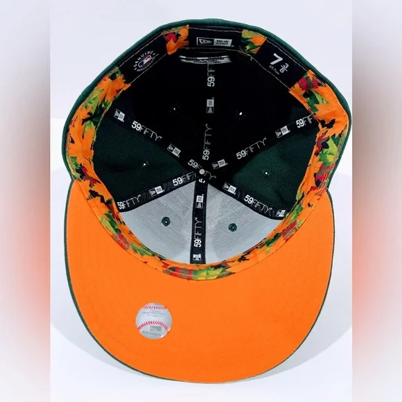 BOSTON RED SOX MLB GREEN AUTUMN COLLECTION Fitted Hat with World Series Patch. - Picture 7 of 10